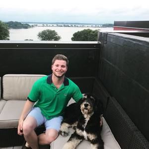 Meet your Posher, Elliott